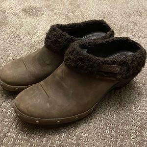 Size 6.5 Merrell Brown Clogs